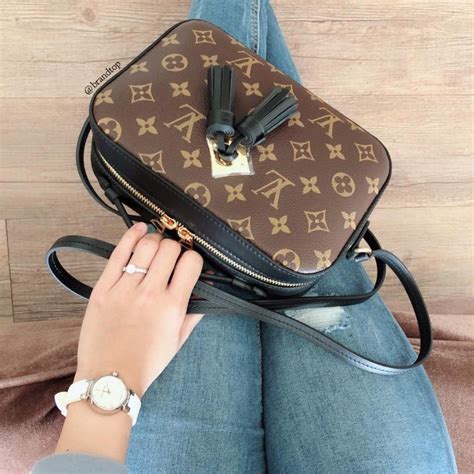 louis vuitton camera bag saintonge|louis vuitton camera bag crossbody.